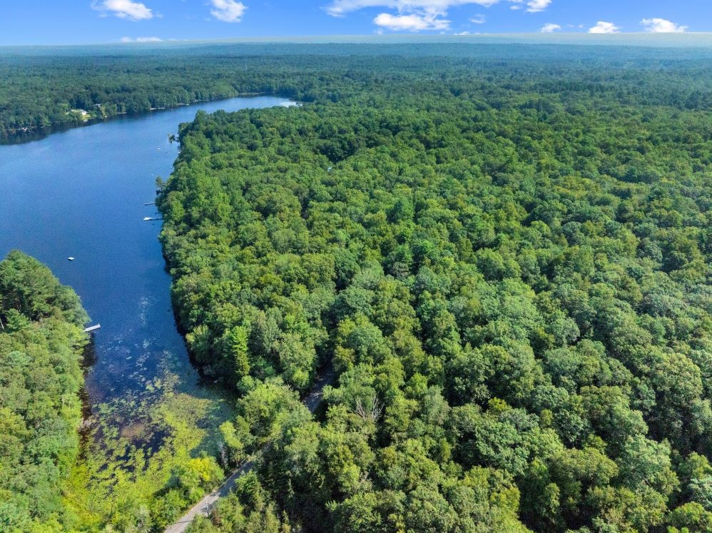 423 North Road Hopkinton, RI 02873 - Photo 10 of 17