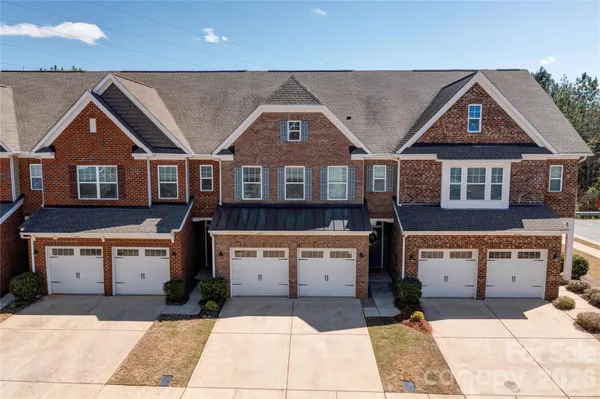 $439,000 | 104 Burlingame Court, Unit B, Mooresville, NC 28117