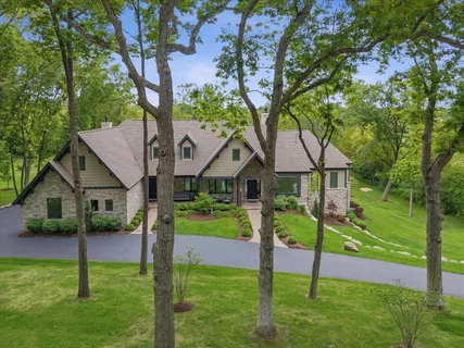 $2,499,000 | 3873 Carlisle Drive, Crystal Lake, IL 60012