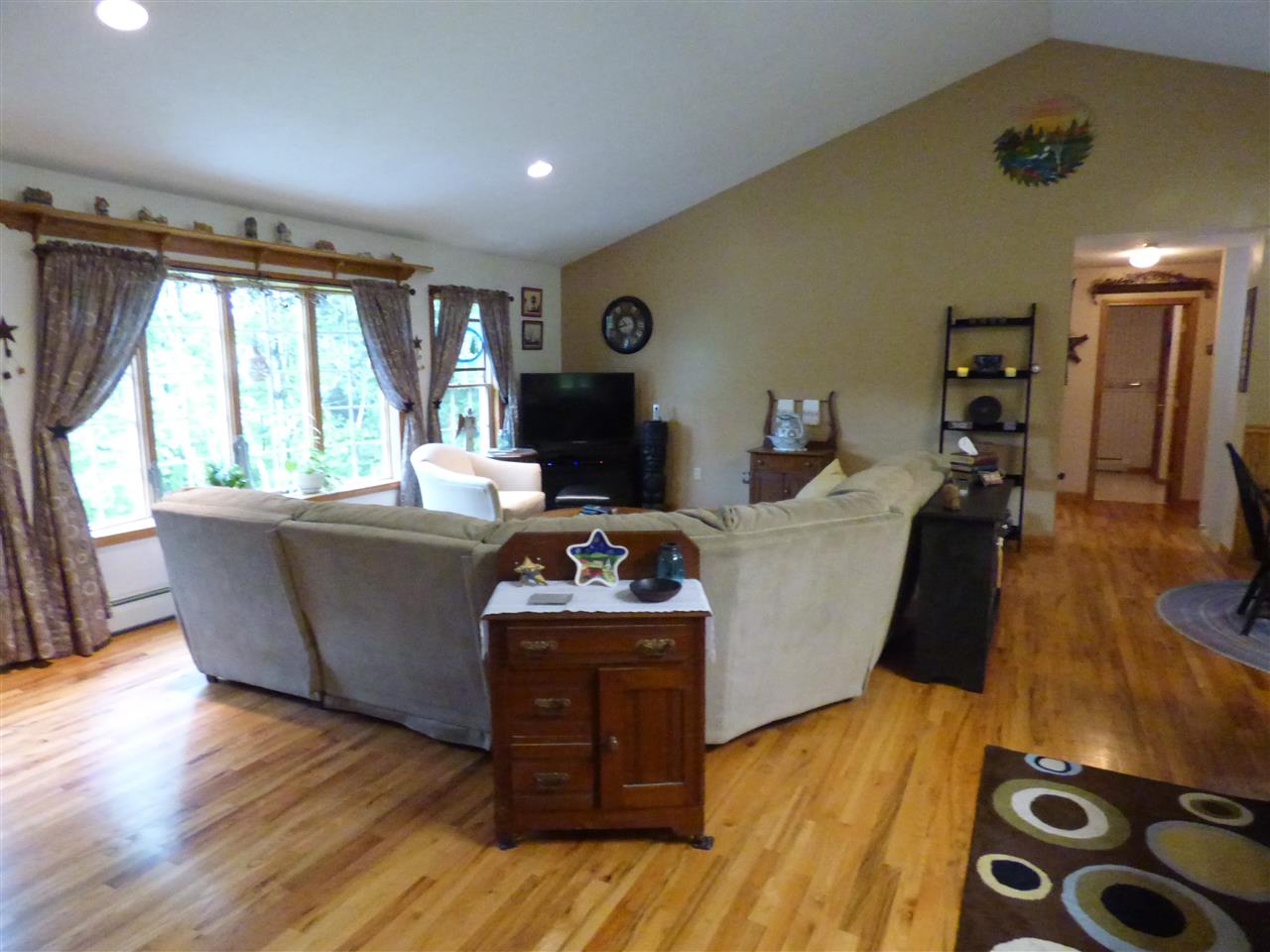 244 Pine Hollow Road Pownal, VT 05261 - Photo 2 of 31 Gallery Image 2