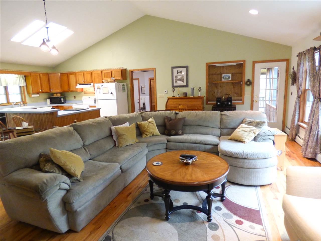 244 Pine Hollow Road Pownal, VT 05261 - Photo 12 of 31 Gallery Image 12