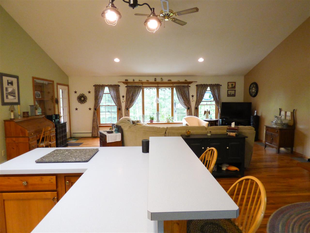 244 Pine Hollow Road Pownal, VT 05261 - Photo 13 of 31 Gallery Image 13