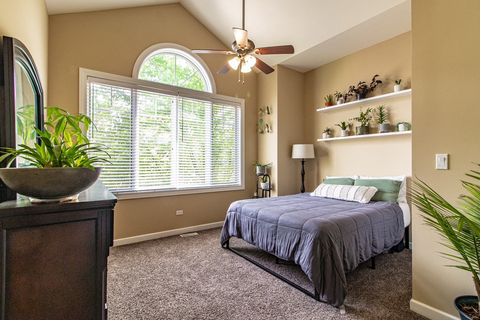 48 Northfield Terrace Wheeling, IL 60090 - Photo 24 of 36 a bedroom with a bed and a window