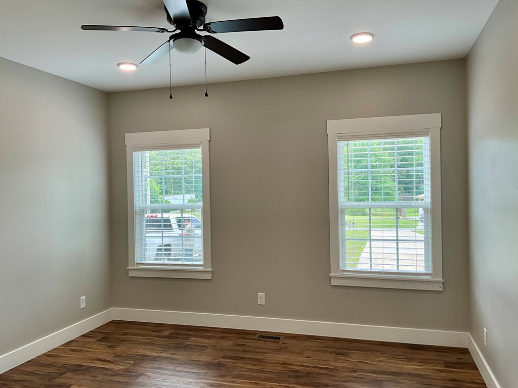 1174 A Beaverdale Road Northeast Dalton, GA 30721 - Photo 8 of 12 Gallery Image 8