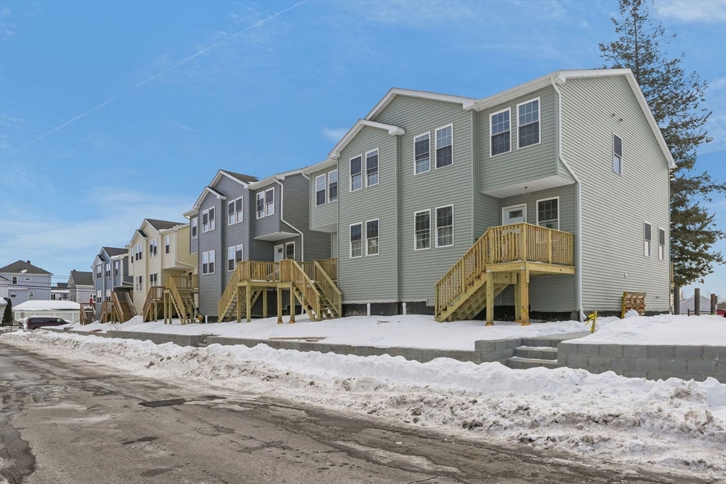 25 Lebanon Street, Unit D Fall River, MA 02723 - Photo 4 of 30