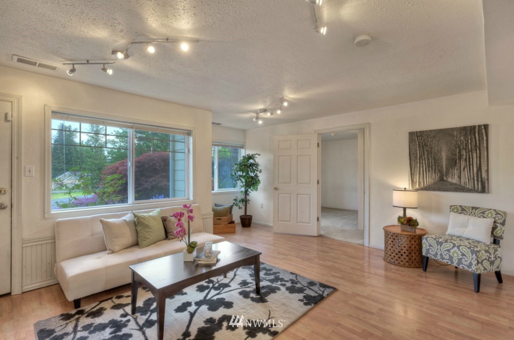 19225 Southeast 170th Street Renton, WA 98058 - Photo 7 of 21 Gallery Image 7