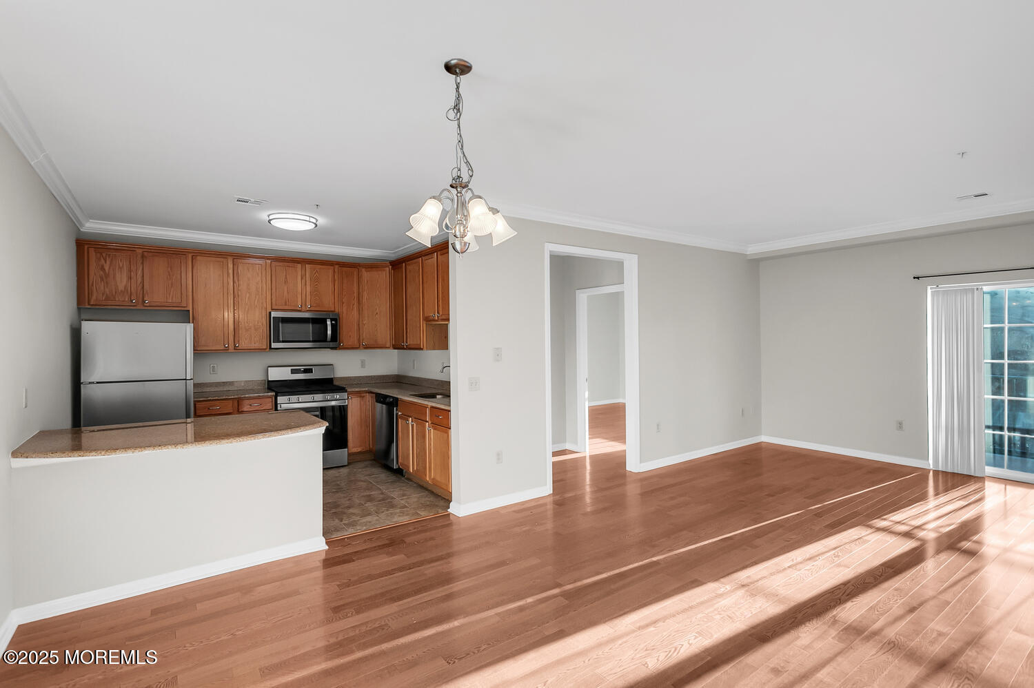 325 Regency Place Woodbridge, NJ 07095 - Photo 10 of 37 a view of kitchen with sink microwave and stove