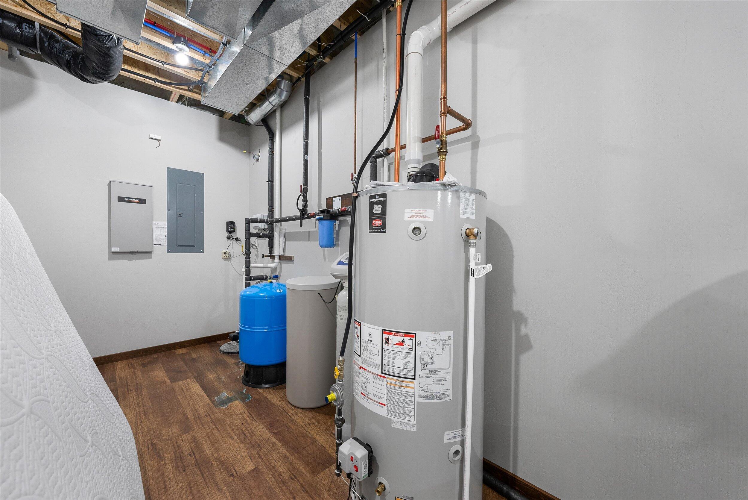 W5053 Wilson Road Springwater, WI 54981 - Photo 41 of 78 41-Utility Room
