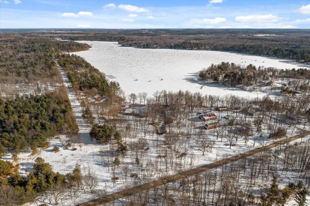 $1,675,000 | W5053 Wilson Road, Springwater, WI 54981