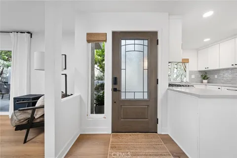 $1,250,000 | 101 Aspen Lane, Costa Mesa, CA 92627