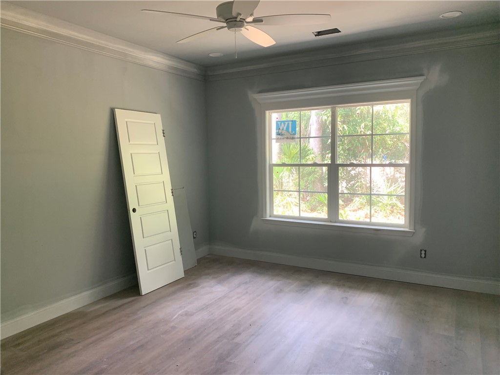 1014 Captains Cv Way St. Simons Island, GA 31522 - Photo 8 of 15