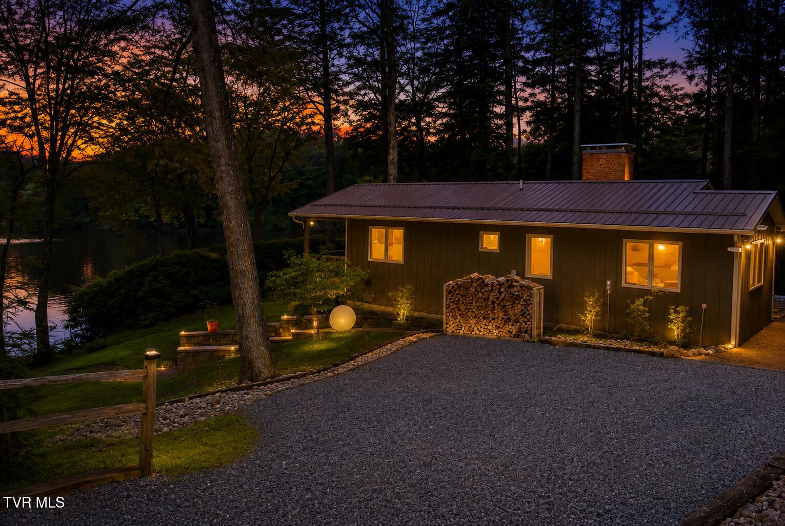 282 Ripshin Lake Road Roan Mountain, TN 37687 - Photo 1 of 72 Twlight front