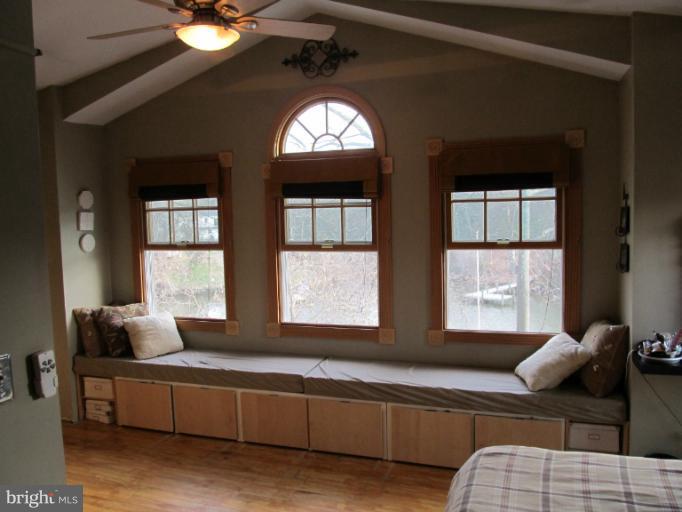615 Riverside Drive Pasadena, MD 21122 - Photo 4 of 29 Bedroom (Master)