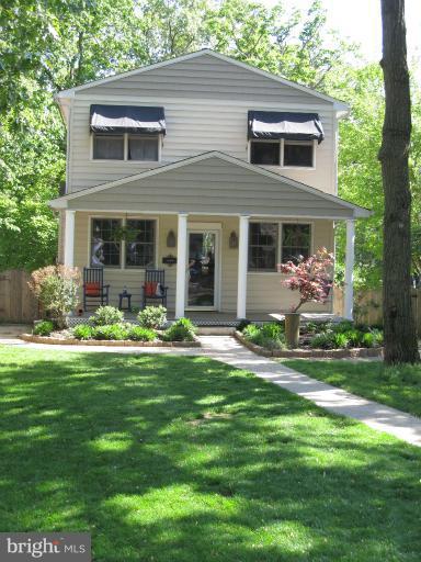 615 Riverside Drive Pasadena, MD 21122 - Photo 8 of 29 Exterior (Front)