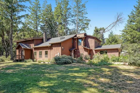 $1,450,000 | 360 Braemoor Drive, Santa Cruz, CA 95060