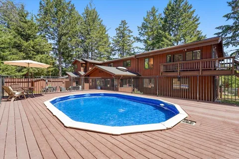 $1,390,000 | 360 Braemoor Drive, Santa Cruz, CA 95060