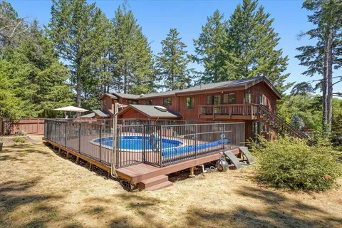 $1,390,000 | 360 Braemoor Drive, Santa Cruz, CA 95060