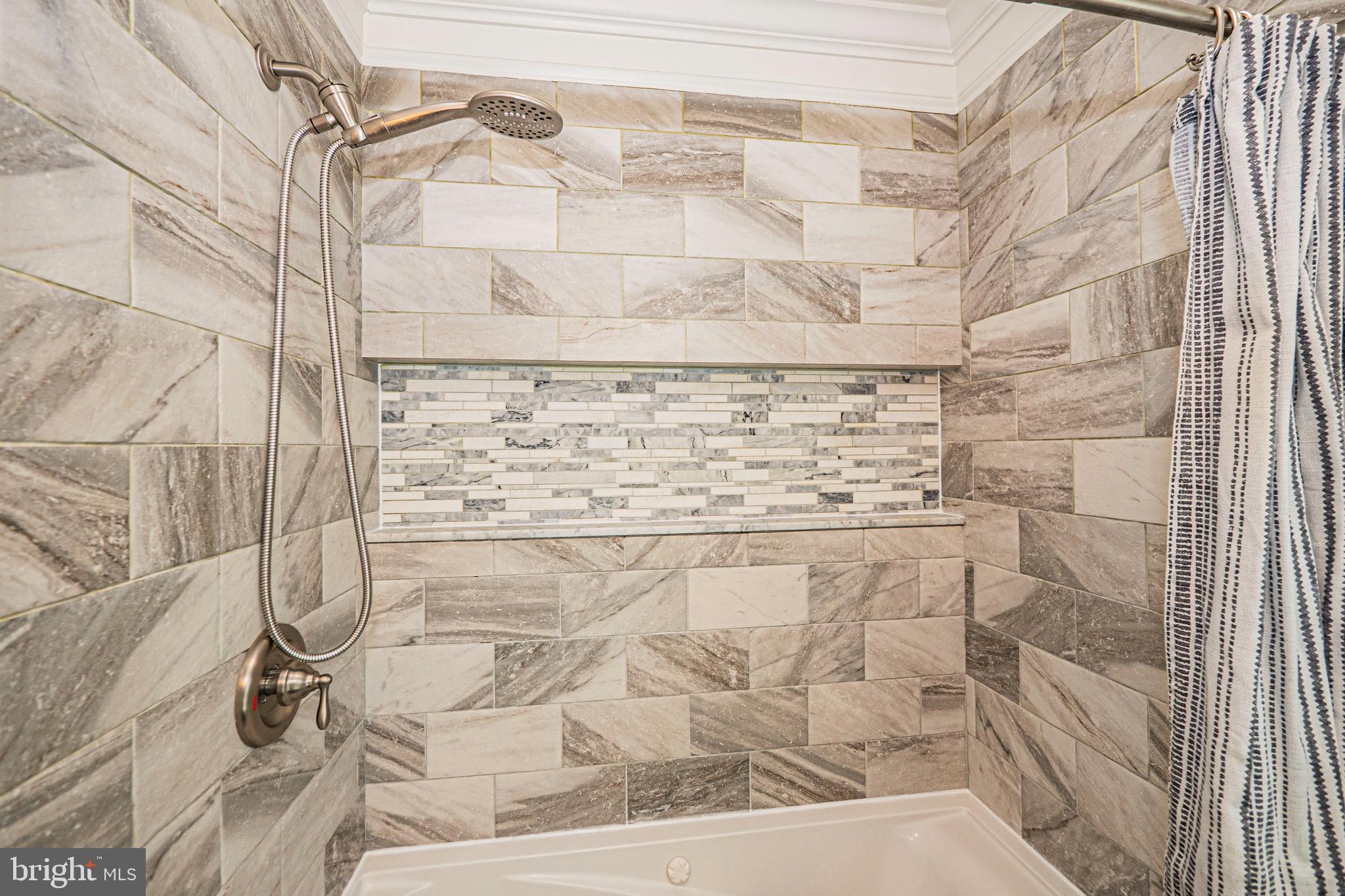 103 Nursery Road Linthicum Heights, MD 21090 - Photo 15 of 60 Main Level - Full Bath / Shower Detail