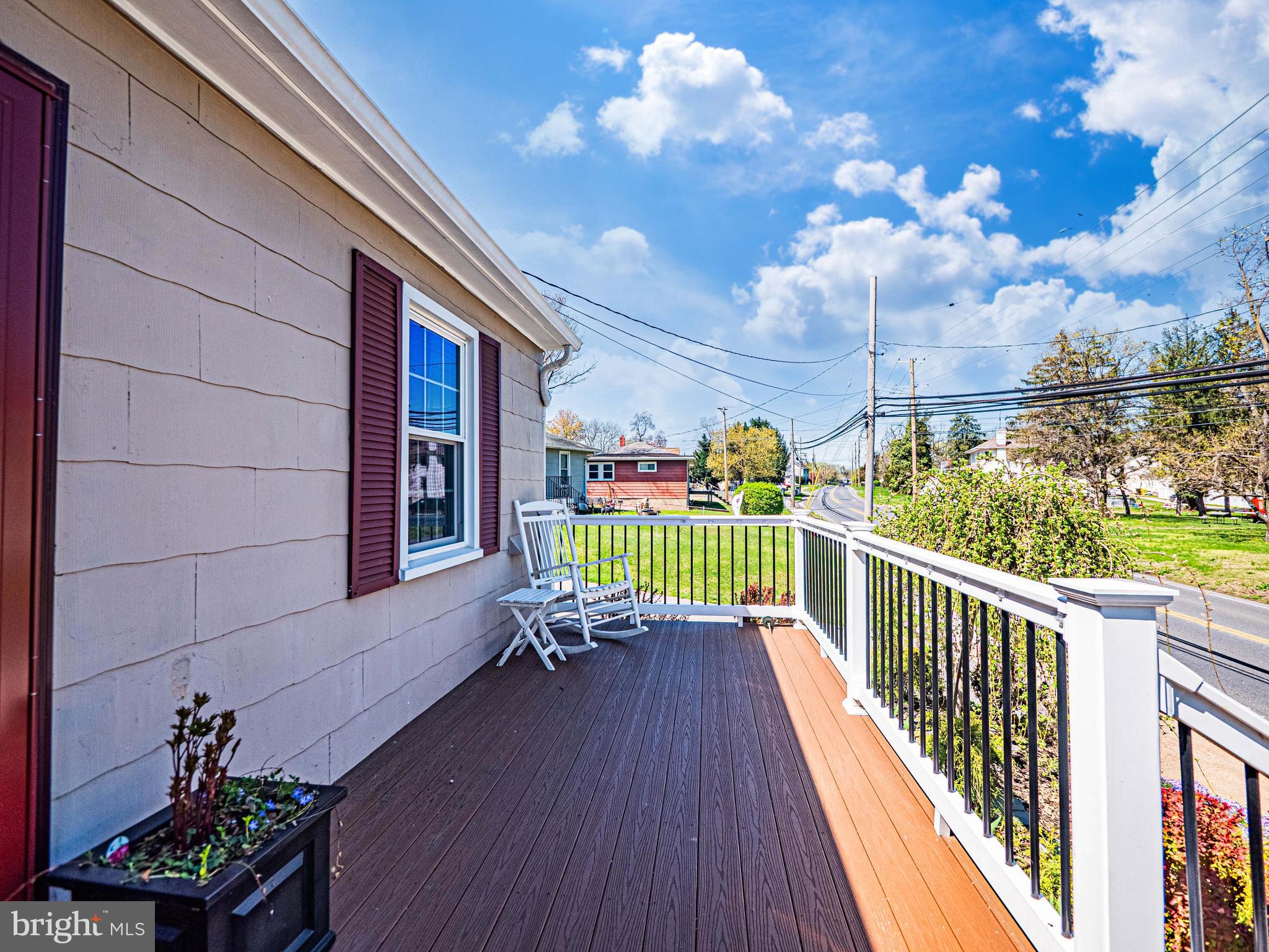 103 Nursery Road Linthicum Heights, MD 21090 - Photo 3 of 60 Main Level - Front Porch
