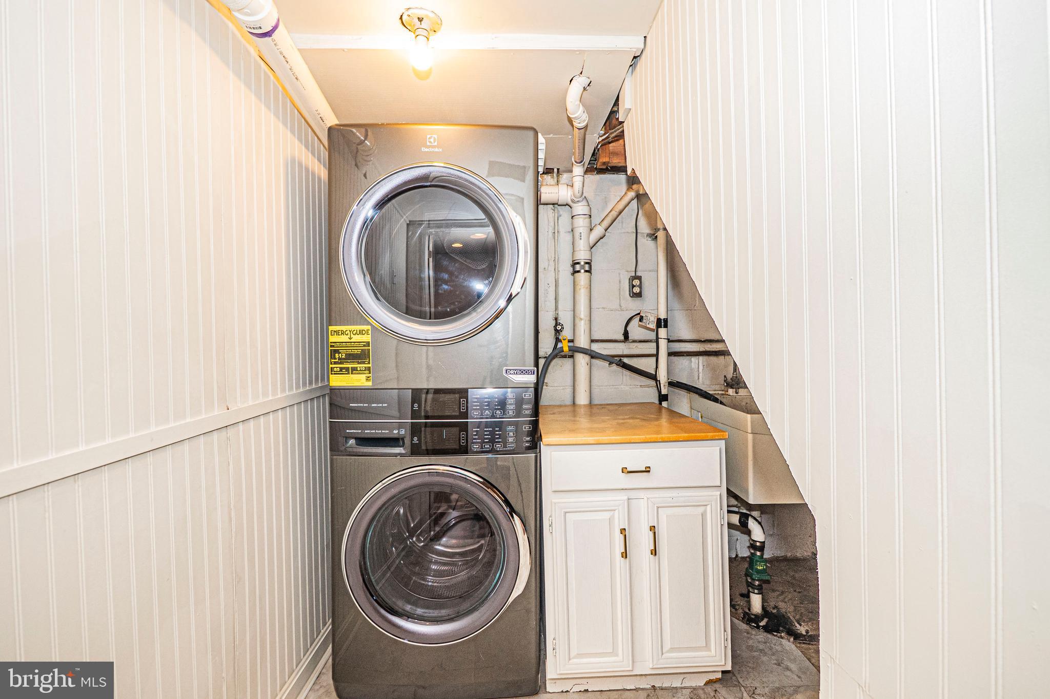 103 Nursery Road Linthicum Heights, MD 21090 - Photo 45 of 60 Lower Level - Laundry Nook w/ Washer & Dryer
