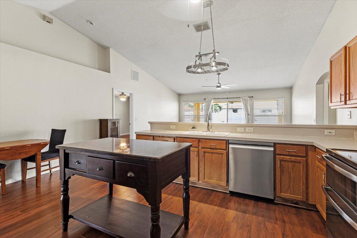 3215 Southeast W Snow Road Port St. Lucie, FL 34984 - Photo 19 of 64 11-GG3A3402