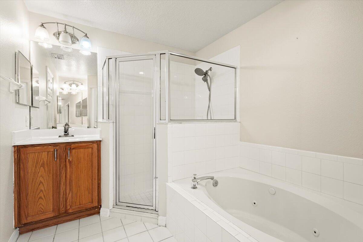 3215 Southeast W Snow Road Port St. Lucie, FL 34984 - Photo 35 of 64 25-GG3A3444