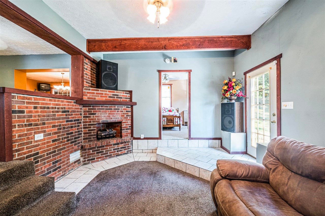 220 Dunn Store Road Morgantown, KY 42261 - Photo 6 of 39 Gallery Image 6