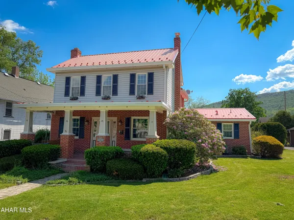 $288,000 | 519 South Richard Street, Bedford, PA 15522