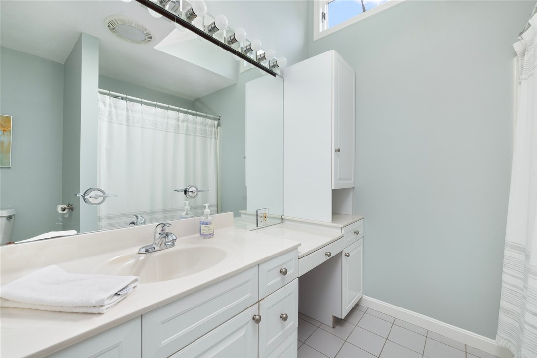 27 Great Road Barrington, RI 02806 - Photo 37 of 46