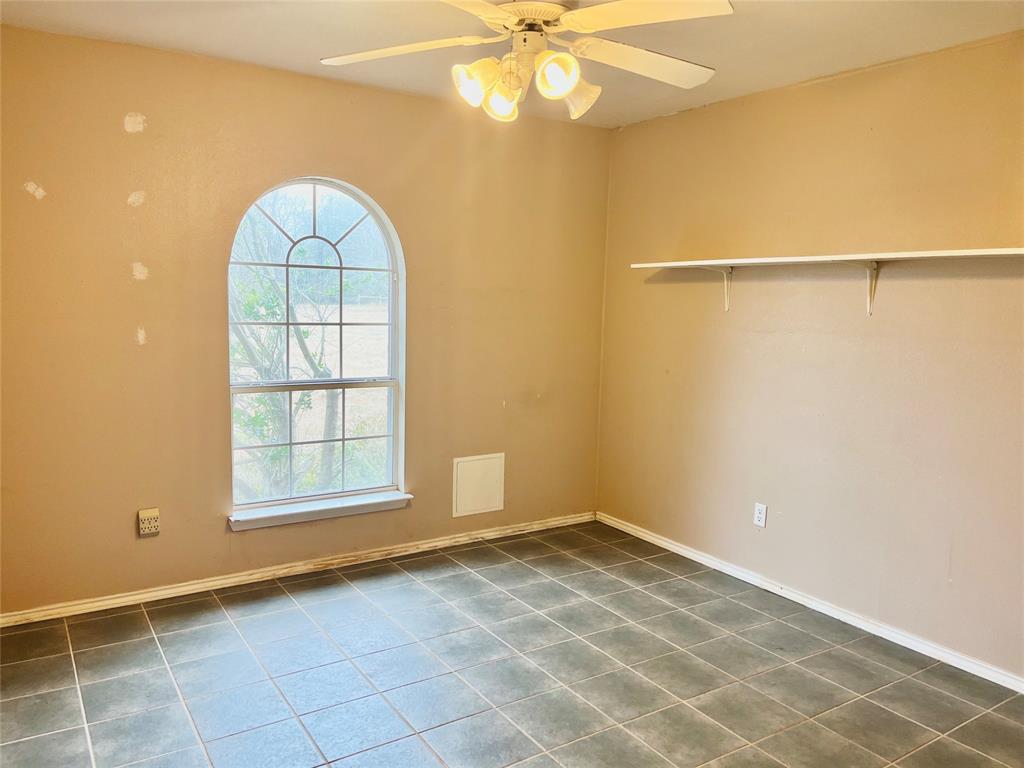 3771 County Road Detroit, TX 75436 - Photo 15 of 30