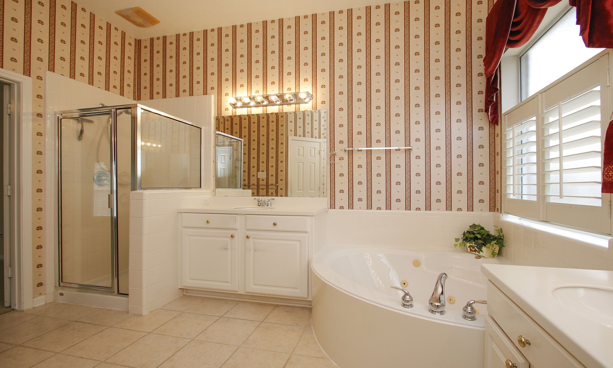 1114 Bringewood Chase Drive Spring, TX 77379 - Photo 25 of 44 Double vanities