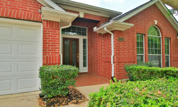 $379,000 | 1114 Bringewood Chase Drive, Spring, TX 77379