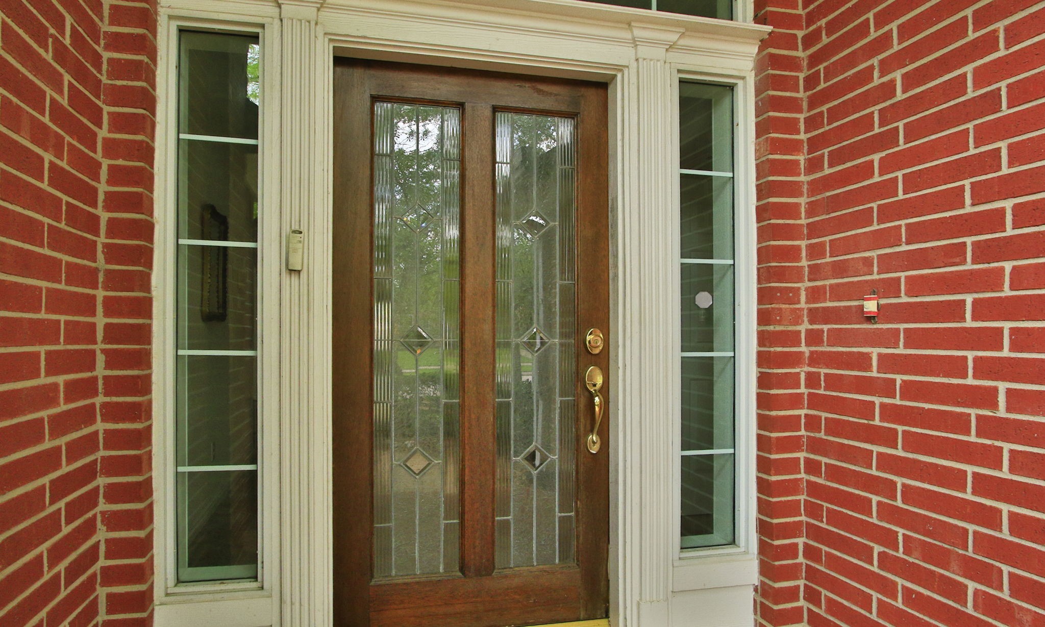 1114 Bringewood Chase Drive Spring, TX 77379 - Photo 6 of 44 Freshly painted trim