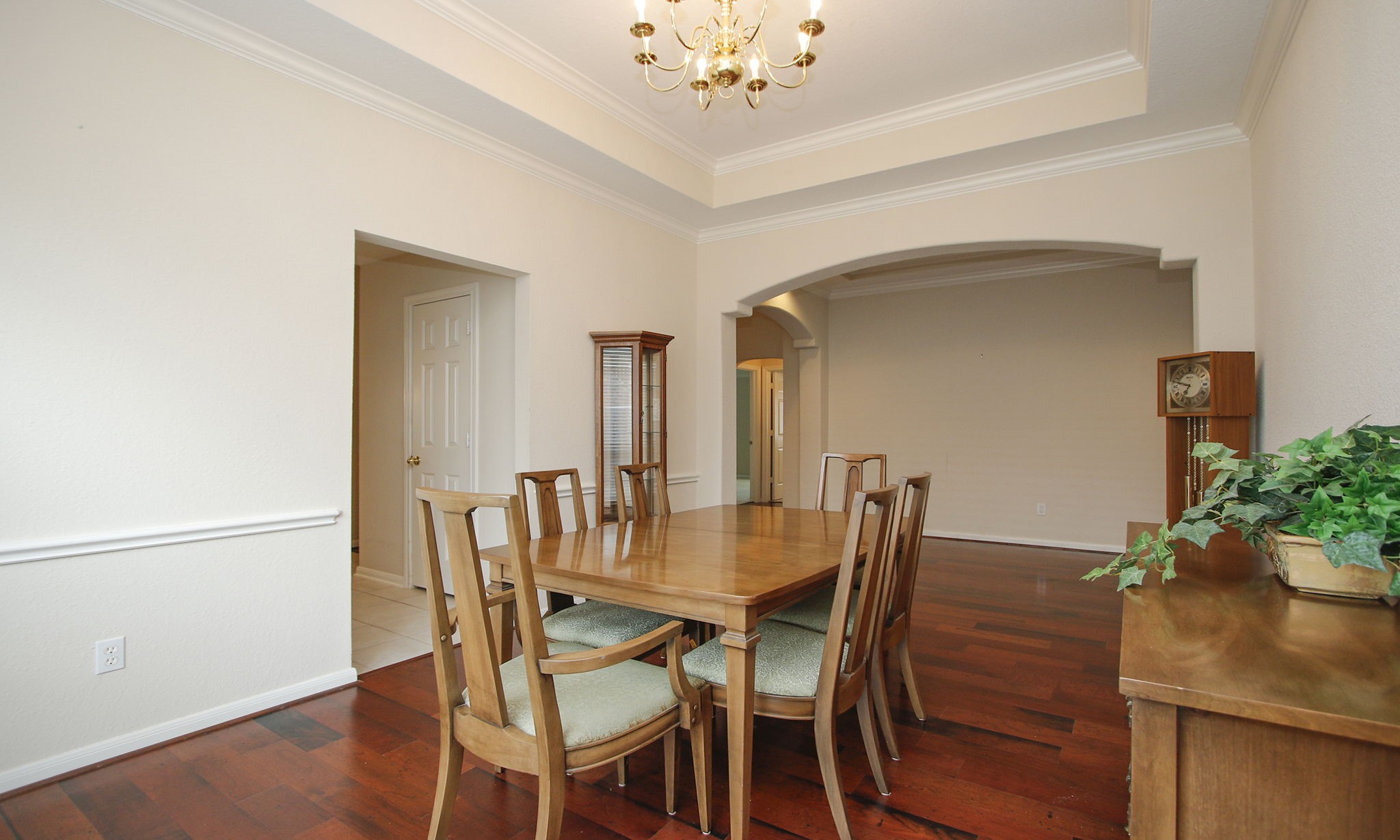 1114 Bringewood Chase Drive Spring, TX 77379 - Photo 10 of 44 Chair and crown molding. Wood floors.