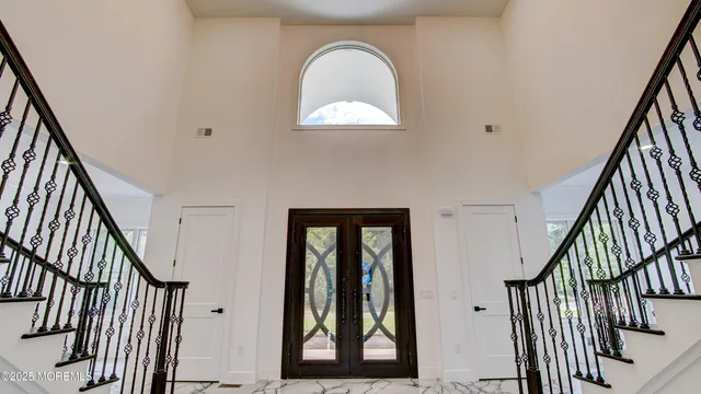a view of livingroom with hardwood floor and window