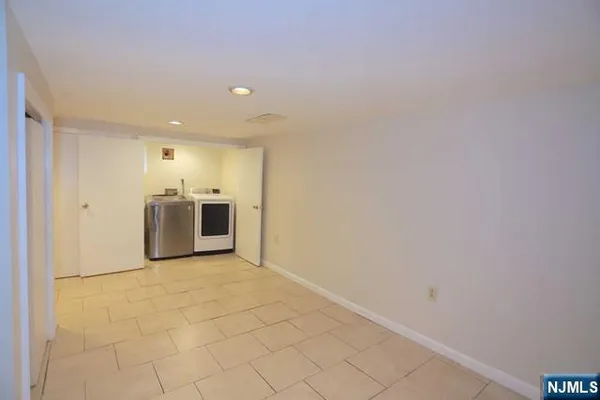 $4,000 | 20 Woodland Avenue, Nutley, NJ 07110