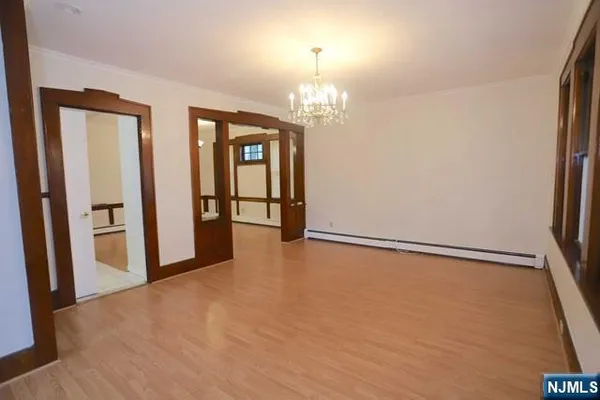 $4,000 | 20 Woodland Avenue, Nutley, NJ 07110