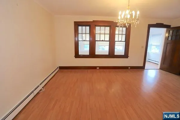 $4,000 | 20 Woodland Avenue, Nutley, NJ 07110