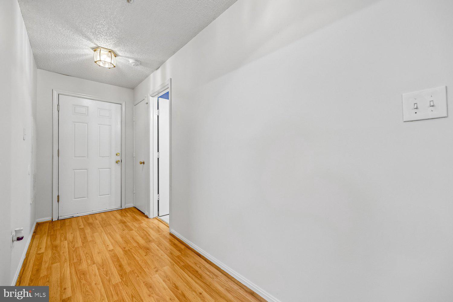 12902 Churchill Ridge Circle, Unit 7 Germantown, MD 20874 - Photo 6 of 58 Entry