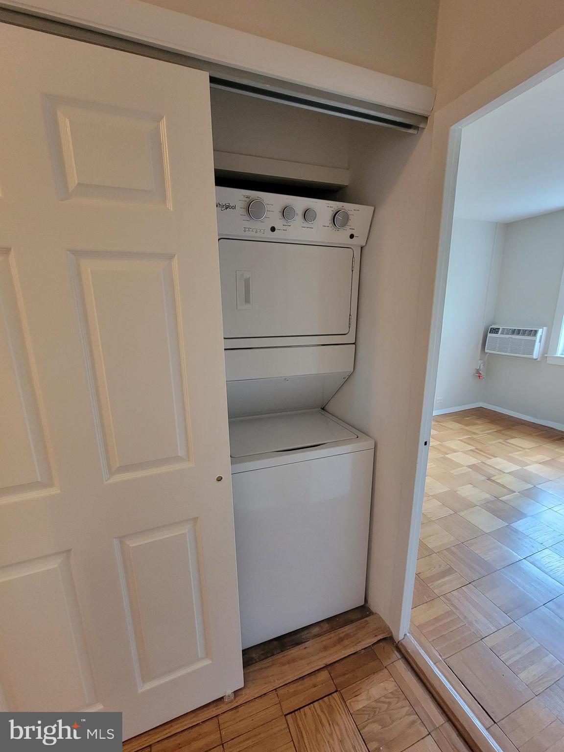 3472 Gunston Road, Unit 723 Alexandria, VA 22302 - Photo 14 of 33