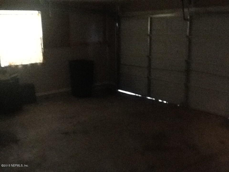 8404 Old Plank Road Jacksonville, FL 32220 - Photo 11 of 30 image.jpg