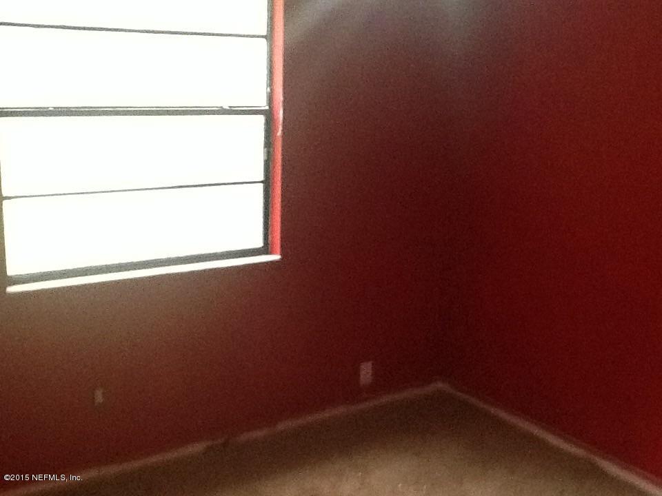 8404 Old Plank Road Jacksonville, FL 32220 - Photo 13 of 30 image.jpg