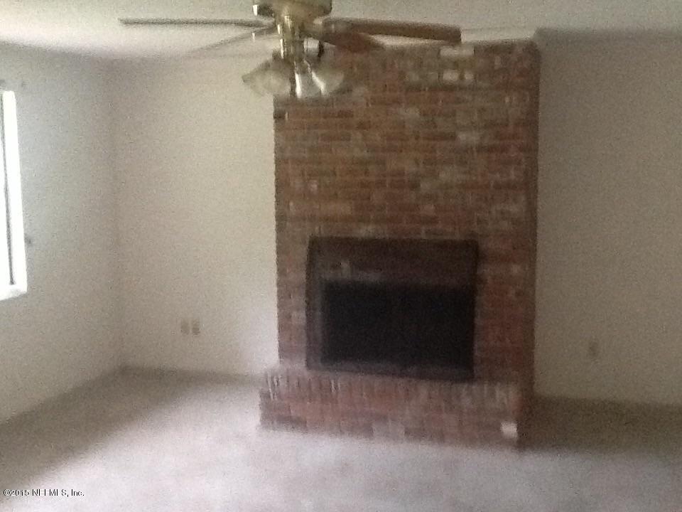 8404 Old Plank Road Jacksonville, FL 32220 - Photo 5 of 30 image.jpg