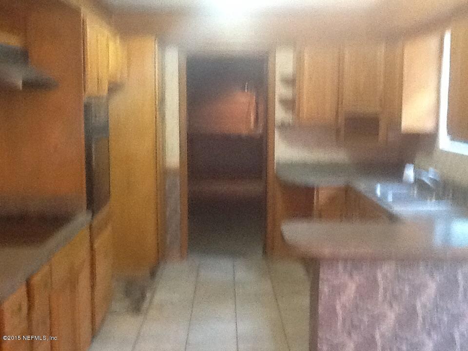 8404 Old Plank Road Jacksonville, FL 32220 - Photo 8 of 30 image.jpg