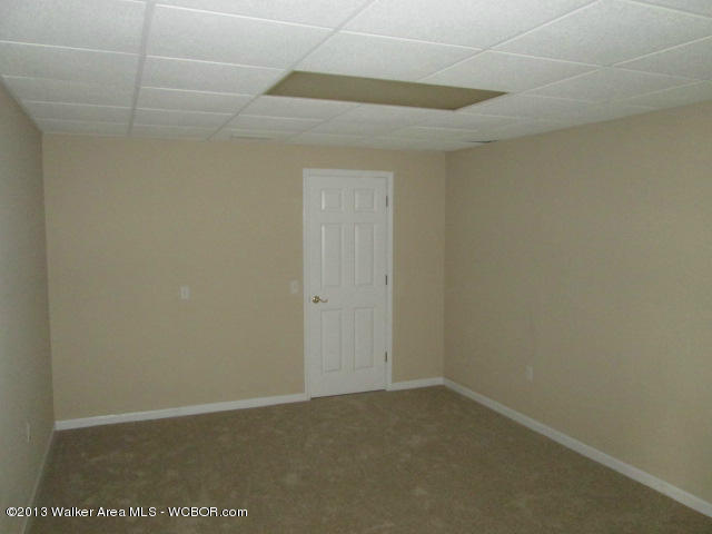 269 Magnolia Circle Hamilton, AL 35570 - Photo 7 of 28 Gallery Image 7