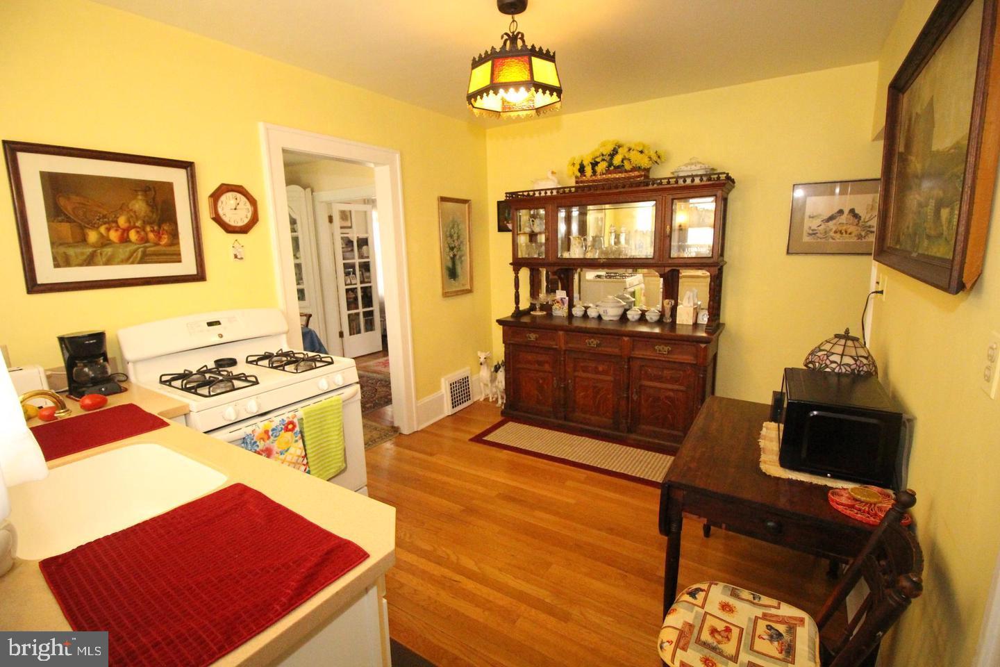 2564 Pennington Road Pennington, NJ 08534 - Photo 29 of 42