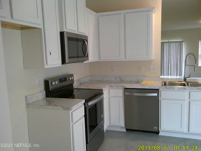 $1,795 | 7734 Legacy Trail, Jacksonville, FL 32256