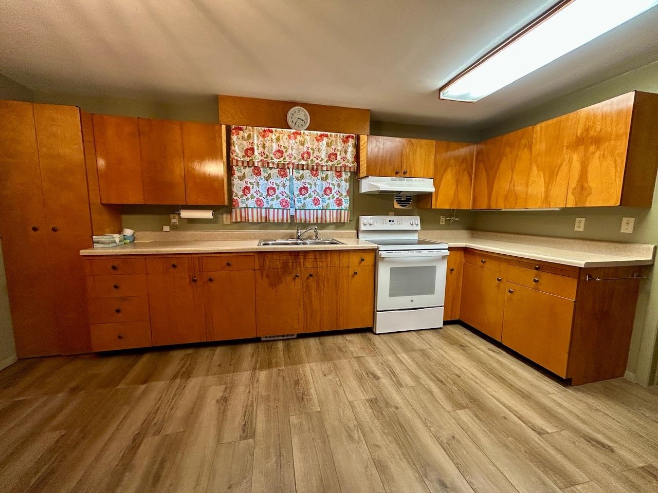 123 South Shearer Road Gladwin, MI 48624 - Photo 18 of 27