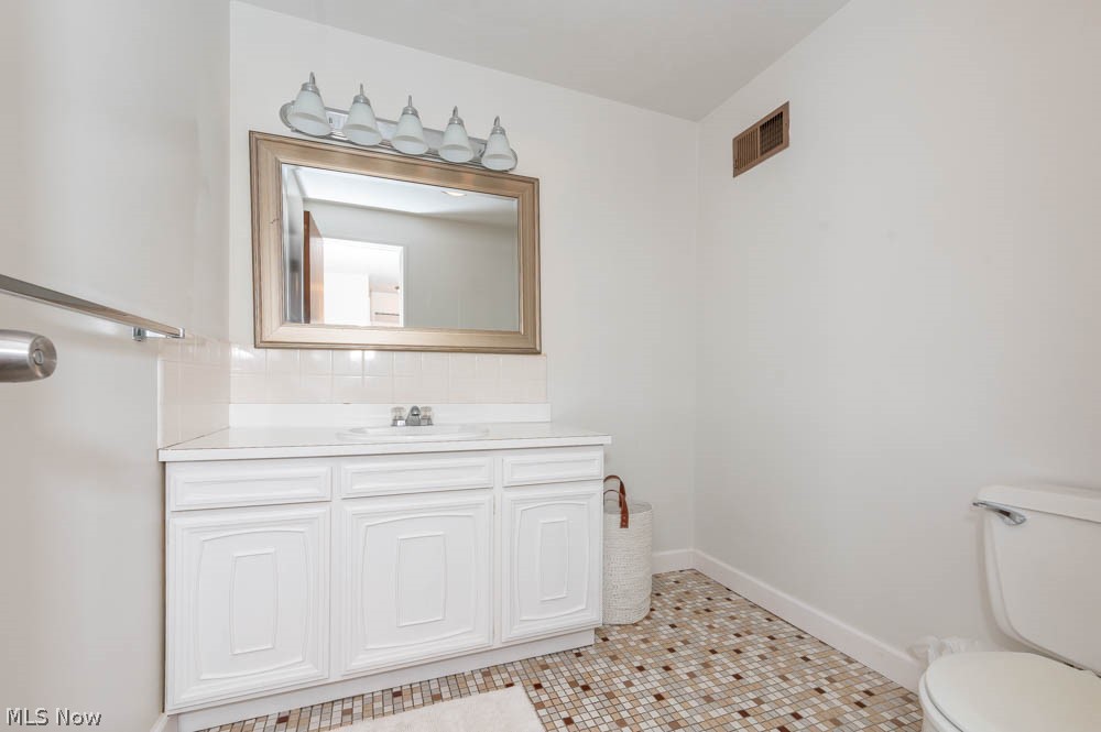 823 Mathews Road Youngstown, OH 44512 - Photo 25 of 35 Gallery Image 25