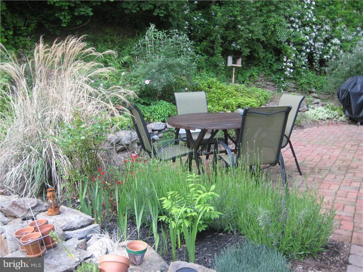 2107 Fairview Road Glenmoore, PA 19343 - Photo 24 of 25 Patio